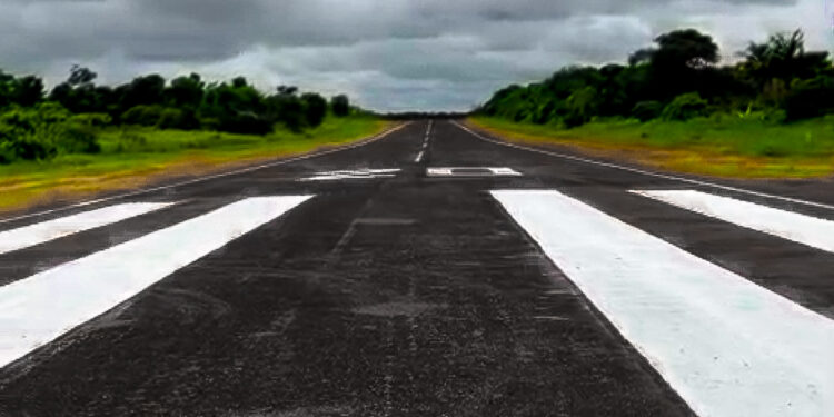 Governo de RO investe na sinalização da pista do Aeroporto de Costa Marques para ampliar segurança em operações aéreas