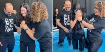 Filha de Rodrigo Faro e Vera Viel é batizada nas águas: ‘Renasceu’