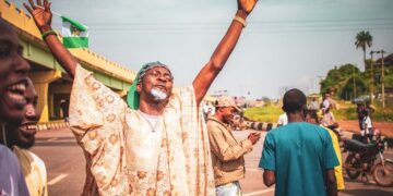 Cristãos temem retaliação após ataque dos EUA a extremistas na Nigéria