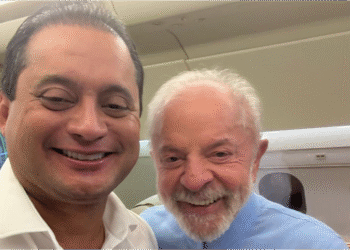 více-líder de Lula sofre busca e apreensão