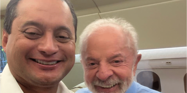 více-líder de Lula sofre busca e apreensão