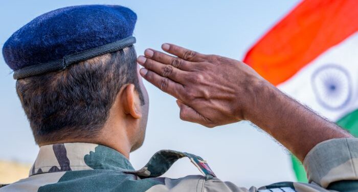 Justiça mantém demissão de militar cristão por não cultuar ídolos, na Índia