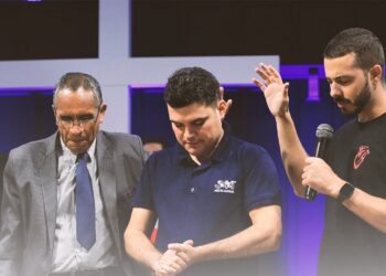 Entrevista com primeiro refugiado consagrado pastor batista