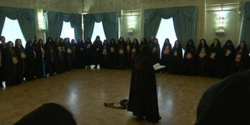 Ex-feiticeira diz que não conseguia afetar cristãos: “Caí no chão”