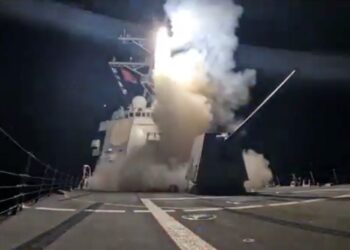 terroristas que matam cristãos bombardeados pelos EUA