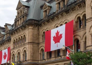 Projeto visa proibir práticas religiosas em público no Canadá