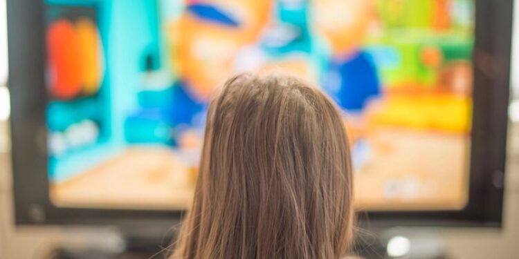 Número de personagens trans em séries e filmes subiu neste ano