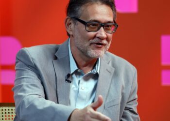 Brasil no Mundo recebe o historiador João Cezar de Castro Rocha