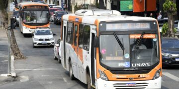 Prefeitura anuncia reajuste da passagem de ônibus