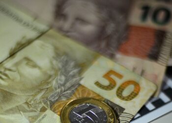 Tesouro paga R$ 1,05 bi em dívidas de estados e municípios em novembro