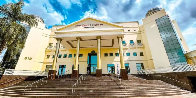 Ação de fiel quer reaver R$ 100 mil doados à Universal