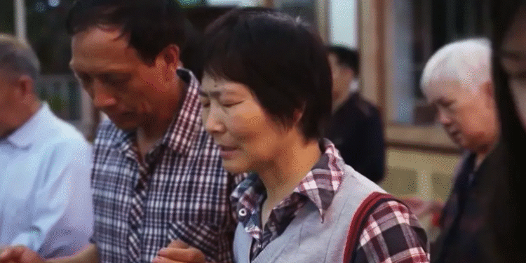 China: polícia realiza prisões em massa de cristãos, segundo relatos