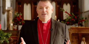 Bispos afirmam que crises globais estão impulsionando um renovado interesse na fé cristã