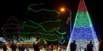 Cristão sofre ameaça de prisão por pregar em festival de Natal