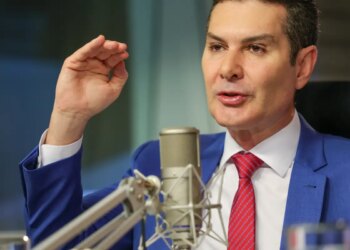 Governo federal vai investir R$ 4 bilhões em trens no Recife