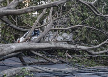 Volta a chover em São Paulo e número de pessoas sem luz aumenta