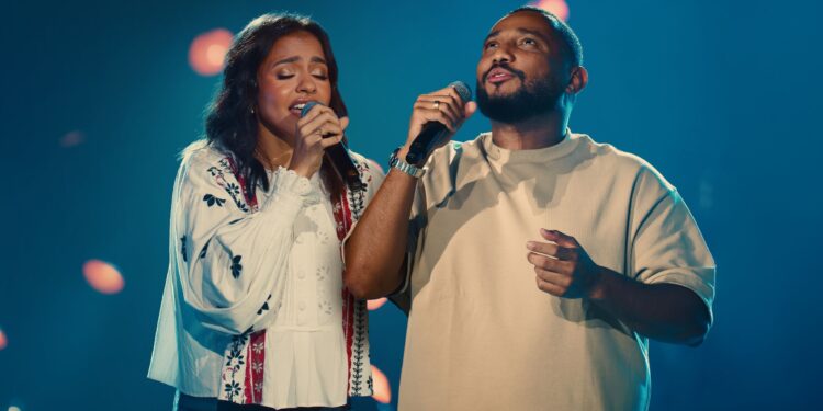 Julia Vitória e Eli Soares lançam dueto