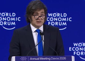 Fórum Econômico Mundial: Milei pede retorno aos valores judaico-cristãos ao Ocidente