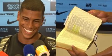 Jogador do Corinthians chama atenção ao levar Bíblia em jogo: “Temos que pregar a Palavra”