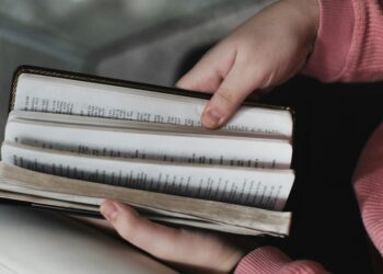 Proposta no Canadá pode criminalizar citações da Bíblia como “discurso de ódio”