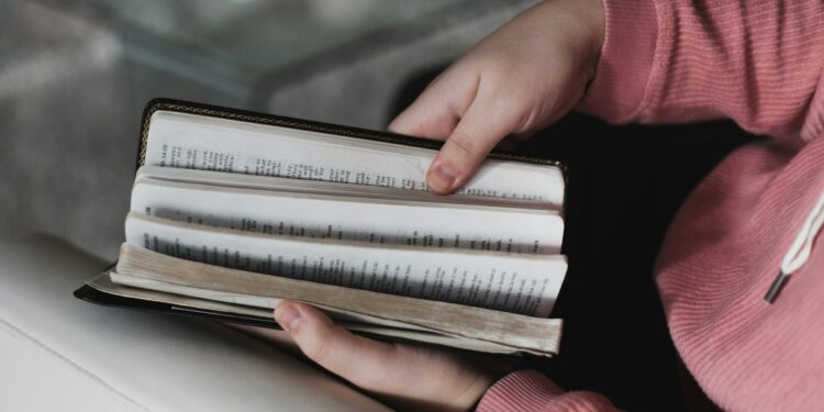 Proposta no Canadá pode criminalizar citações da Bíblia como “discurso de ódio”