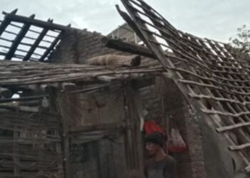 Casas de famílias cristãs na Índia são destruídas por se recusarem a negar a fé