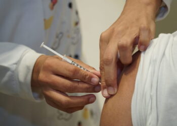 Estratégias de imunização infantil e prevenção de doenças virais são fortalecidas pelo governo de RO