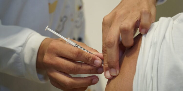 Estratégias de imunização infantil e prevenção de doenças virais são fortalecidas pelo governo de RO