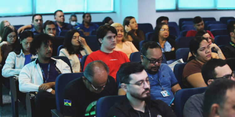 Palestra voltada à saúde mental aborda inteligência emocional como fator essencial para equilíbrio emocional