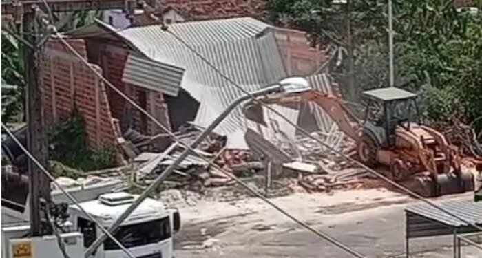 Templo da Assembleia de Deus é demolido na Bahia e gera indignação entre fiéis