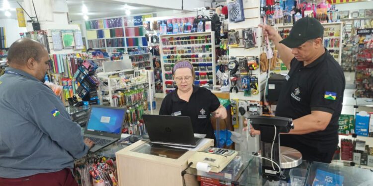 Operação “Aulas Seguras 2026” é realizada pelo governo de RO e assegura qualidade dos materiais escolares