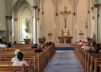 Catolicismo continua em declínio na América Latina, diz pesquisa