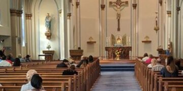 Catolicismo continua em declínio na América Latina, diz pesquisa