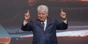 Neto de Hernandes Dias Lopes recebe alta após 102 dias