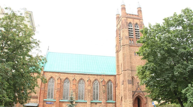 Igreja anglicana em Moscou suspende cultos religiosos