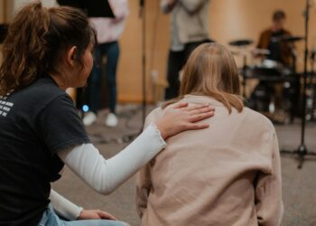 Líder aponta sinais de “avivamento silencioso” entre jovens na Nova Zelândia