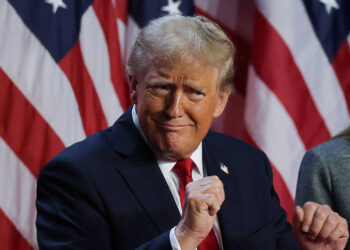 Trump garante o direito à oração nas escolas públicas: “Conquista”