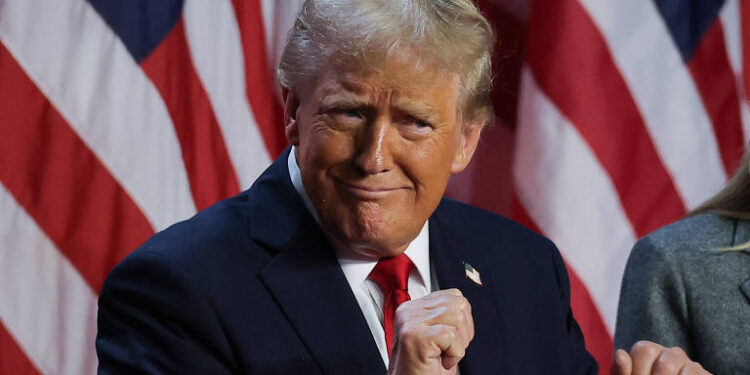 Trump garante o direito à oração nas escolas públicas: “Conquista”