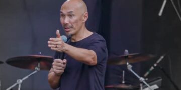 ‘Quando paramos de ir às nações, ficamos confortáveis demais’, diz Francis Chan no The Send