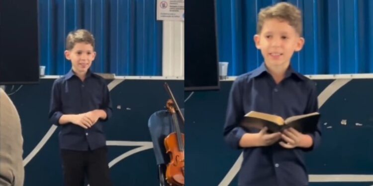 Menino fala sobre sua fé em reunião de professores: “Eu amo falar sobre Deus”