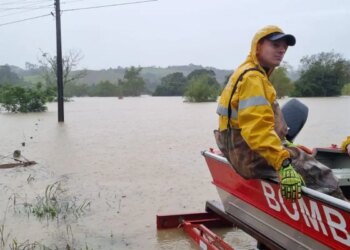 Ciclone extratropical se intensifica em Santa Catarina