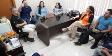 Prefeitura articula secretarias e organiza resposta integrada à cheia do Rio Madeira