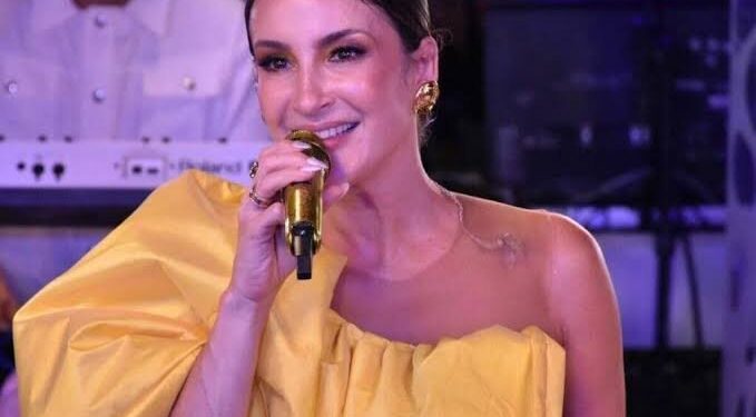 Justiça rejeita tutela de urgência em ação que acusa Claudia Leitte de intolerância religiosa