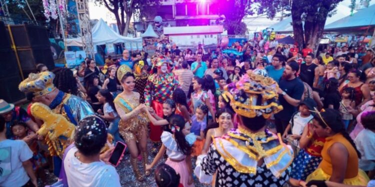 Blocos de Carnaval movimentam Porto Velho no fim de semana