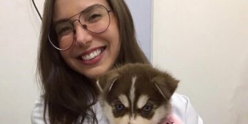 Estudante enfrenta até 10 anos de prisão por postagem “transfóbica” em rede social