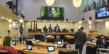 Justiça considera inconstitucional referência a Deus em sessões da Assembleia Legislativa da PB