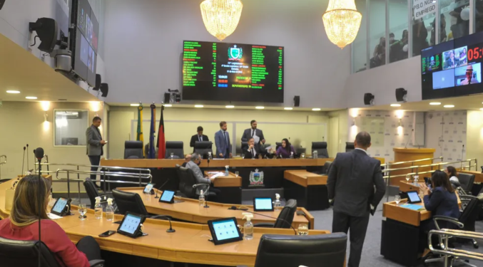 Justiça considera inconstitucional referência a Deus em sessões da Assembleia Legislativa da PB
