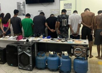 Operação da PM prende suspeitos por tráfico em Buritis