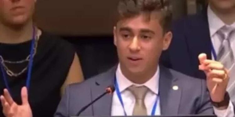 Na Europa, Nikolas exalta a Jesus e diz que “a esquerda treme”