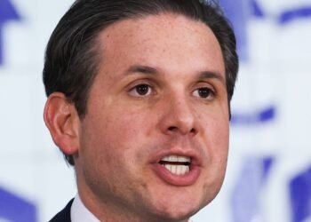 Comissão Especial da PEC da redução da jornada será instalada amanhã